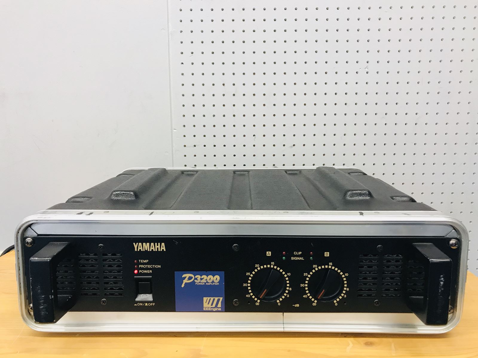 YAMAHA XP2500 ステレオ パワーアンプ 業務用 ヤマハ PAアンプ+spbgp44.ru