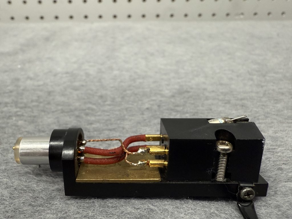 デノン MCカートリッジ DL-103 ヘッドシェル付き 音質特に優れています デノン DL-103 MCカートリッジ ヘッドシェル付き | SwingAudio Shop
